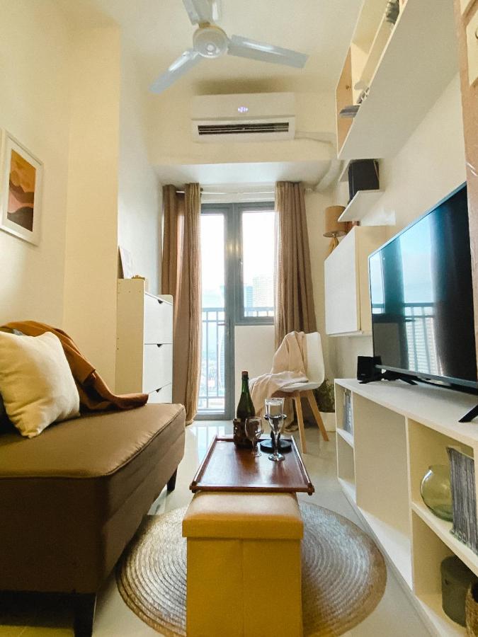 Fame Residences Tower-1 Unit 3207 In Mandaluyong 1 Bedroom W Balcony City View มะนิลา ภายนอก รูปภาพ